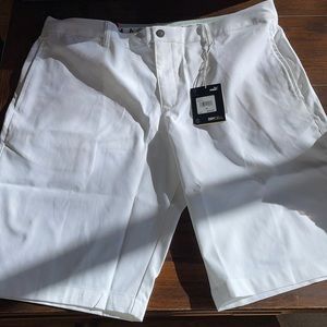 NWT Men’s Puma golf shorts